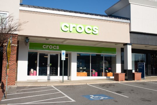 CROCS - Updated June 2026 - 14 Photos - 705 Friendly Center Rd ...