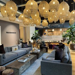 Max Chocolatier Design & Event Studio - Event space lobby