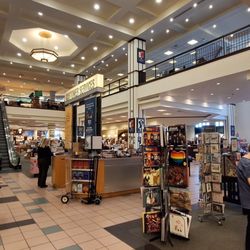 Barnes & Noble Booksellers