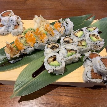 Big Fish Sushi - Lunch three roll special: spicy tuna roll, shrimp tempura roll, and unagi-avocado roll - Sushi Bars Near Me - Bothell, Washington