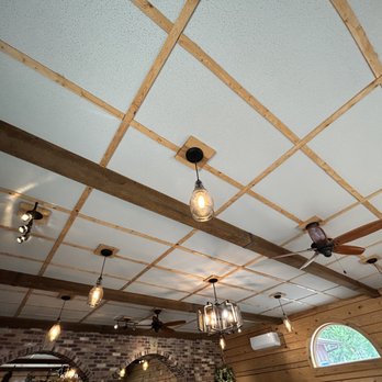 Hillside Vineyard - Wine Tasting Room Near Me - Fort Collins, Colorado Hillside Vineyard - Wine Tasting Room Near Me - Fort Collins, Colorado
