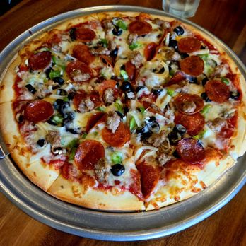 La Pizza Rina - Medium combo pizza...delish! - Italian Near Me - Honolulu, Hawaii La Pizza Rina - Medium combo pizza...delish! - Italian Near Me - Honolulu, Hawaii