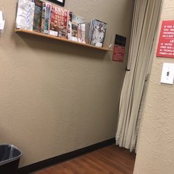 Arizona Diagnostic Radiology - Ahwatukee - Changing room