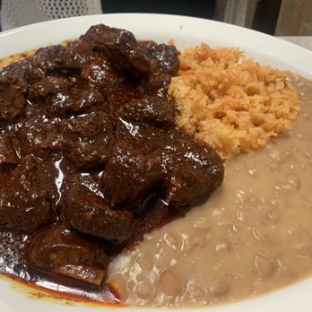 Los Amigos Restaurant - Costillas de puerco - Mexican Near Me - Terra Bella, California Los Amigos Restaurant - Costillas de puerco - Mexican Near Me - Terra Bella, California