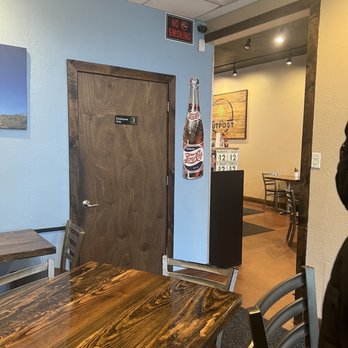 the Outpost Mexican Eatery - dining area - Mexican Near Me - Chicago, Illinois