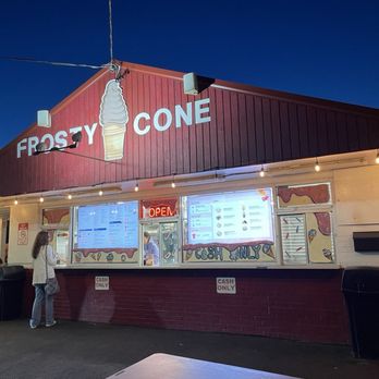 Frosty Cone - Outdoor order window - Ice Cream & Frozen Yogurt Near Me - Elizabeth, Pennsylvania