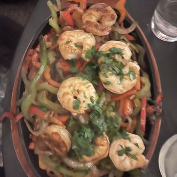 Conmigo Madison - Fajitas with shrimp - Mexican Near Me - New York, New York Conmigo Madison - Fajitas with shrimp - Mexican Near Me - New York, New York