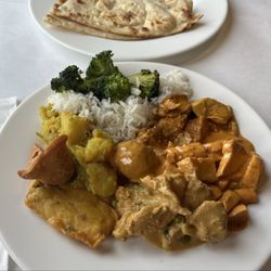 Aab India Restaurant - Lunch buffet selection