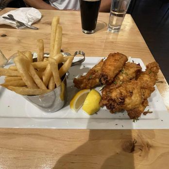 Canyon Lakes - Fish and chips (flys) - Breweries Near Me - San Ramon, California