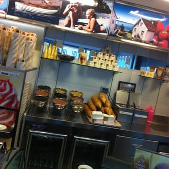 Brygga Isbar - Ice Cream & Frozen Yogurt Near Me - Kristiansand, 10