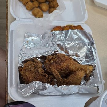 JJ's Mama's Soulfood Express - Fried chicken, yams, okra - Soul Food Near Me - Mocksville, North Carolina JJ's Mama's Soulfood Express - Fried chicken, yams, okra - Soul Food Near Me - Mocksville, North Carolina