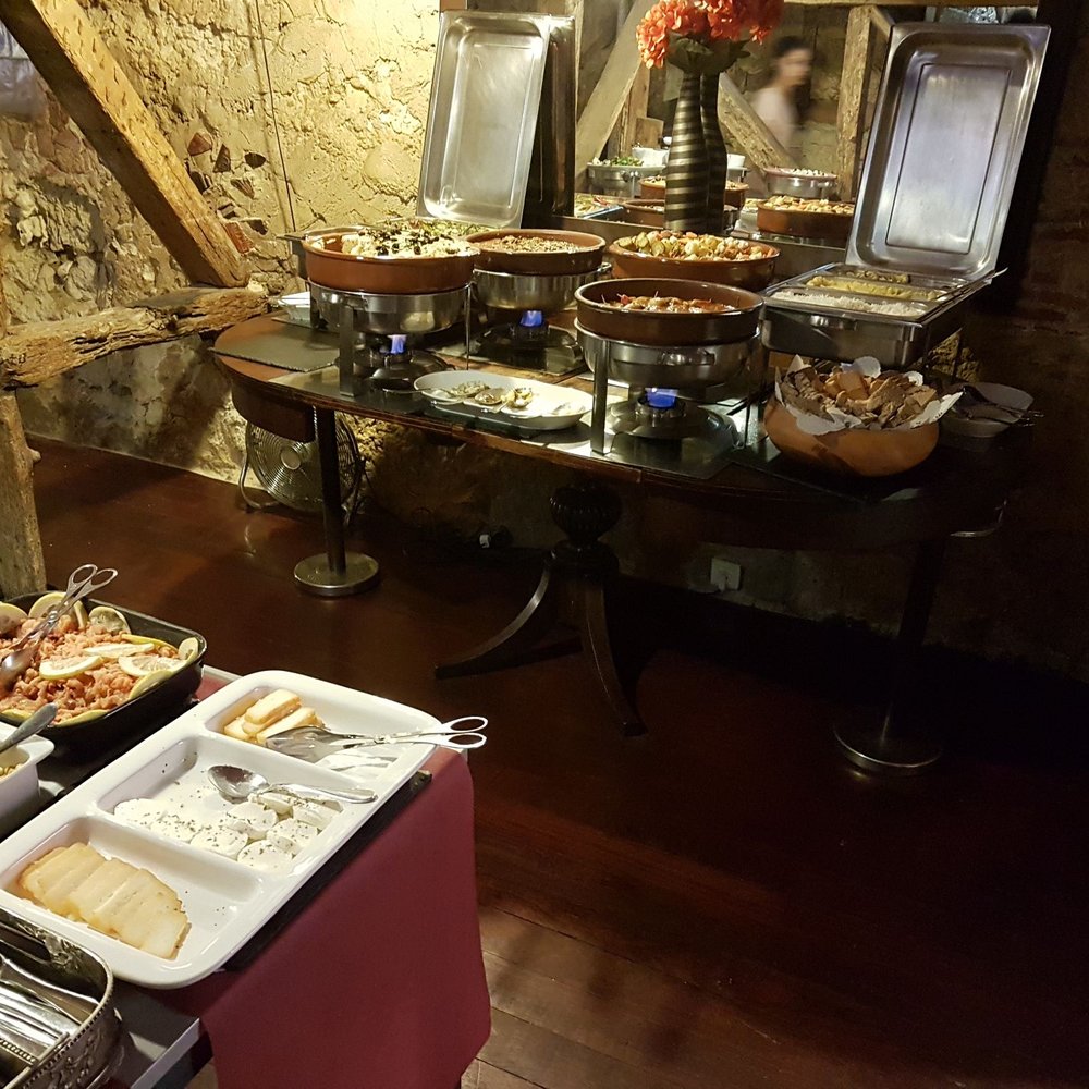 Rosa da Rua - Buffet of Portuguese food - Portuguese Near Me - Lisbon, 11