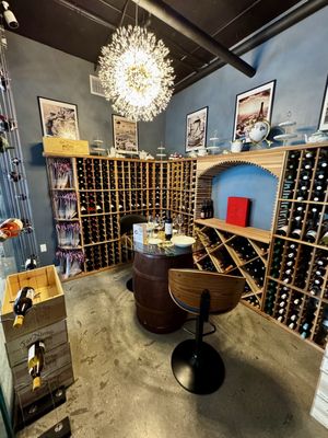 La Cave by null