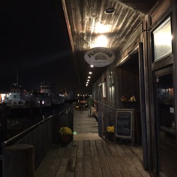 Flatbread Company - Right on the water - Pizza Near Me - Portland, Maine