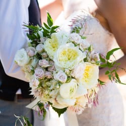 Nest - Bouquet by The Nest
(Photo by La Vie Photography)