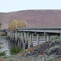 Vernita Bridge - Kinda nice looking from the rest area