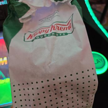 Krispy Kreme - $13.94 for 4 donuts.  What the - Donuts Near Me - Las Vegas, Nevada