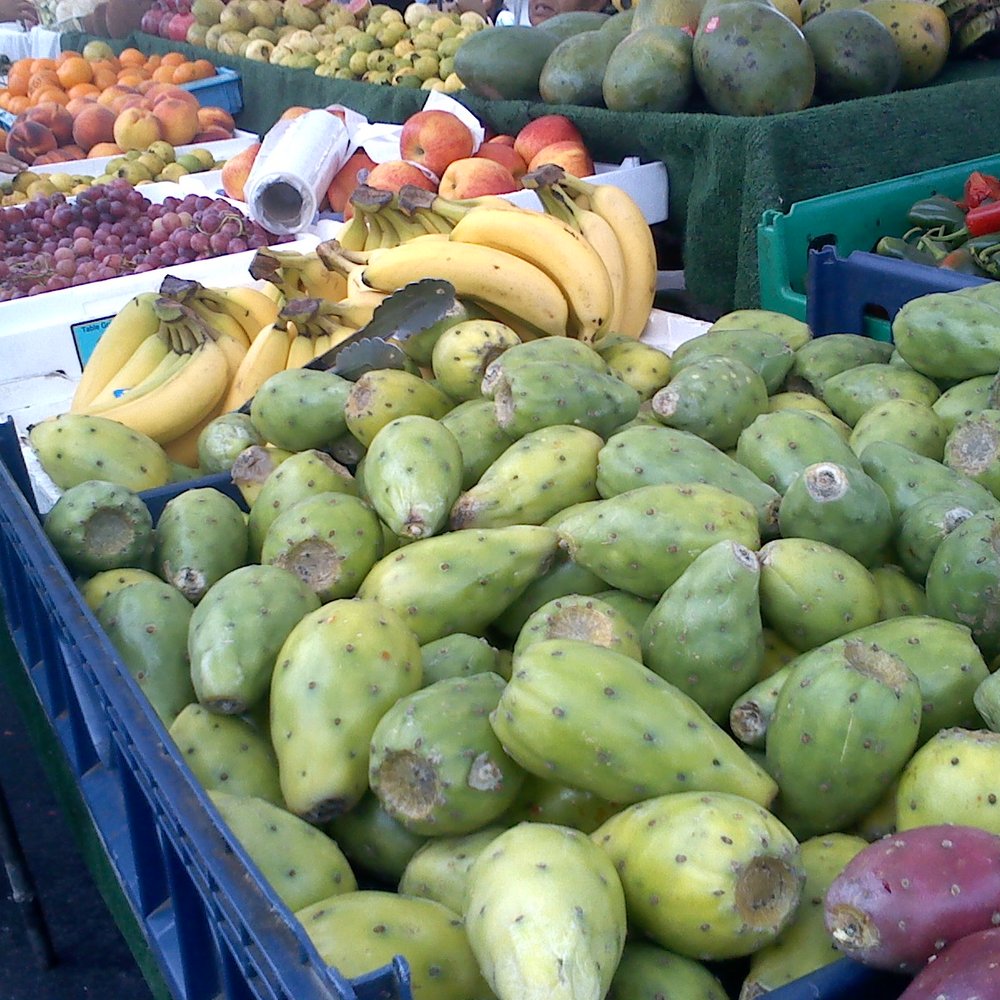 Cypress Swap Meet - Plenty of fresh fruit, I bought guavas! - Flea Markets Near Me - Cypress, California