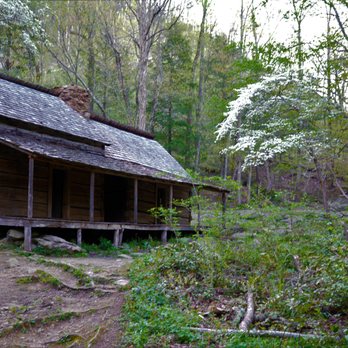 Roaring Fork Motor Nature Trail - Hiking Near Me