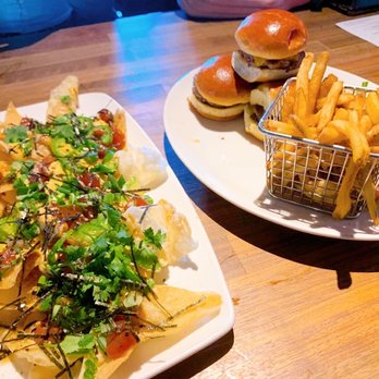 Yard House - Poke Nachos* ** & Classic Sliders* ** - New American Near Me - Concord, California