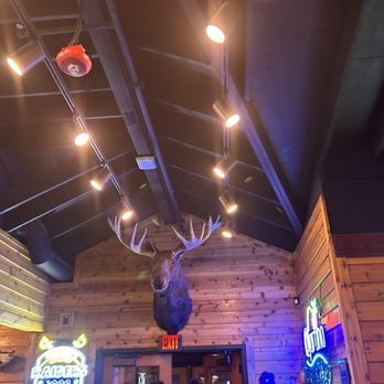 Texas Roadhouse - Entry door - Salad Near Me - Henderson, Nevada