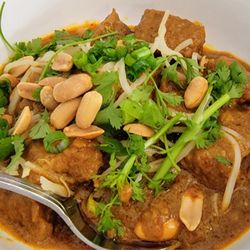 Kinkao - Hung Ley Curry