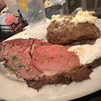Sammy B's - Smoked Prime Rib - New American Near Me - Lebanon, Tennessee Sammy B's - Smoked Prime Rib - New American Near Me - Lebanon, Tennessee