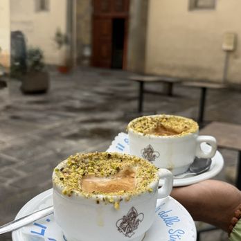 Vivoli - Ice Cream & Frozen Yogurt Near Me - Florence, FI