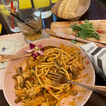 Operacaffe - Bucatini mare e monti with chicken instead of shrimp (bruschetta is gone but was delicious). - Italian Near Me - San Diego, California