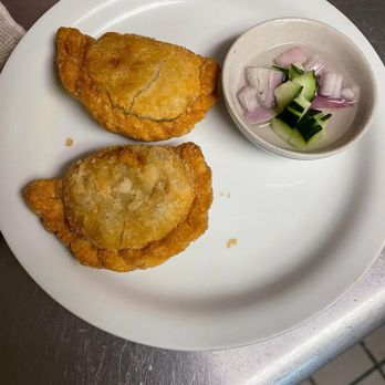 Twist On Thai Cafe - Chicken Puffs, Homemade pastries stuffed with minced chicken, diced potatoes, chopped onions, diced carrots and turmeric curry powder - Thai Near Me - Hopatcong, New Jersey Twist On Thai Cafe - Chicken Puffs, Homemade pastries stuffed with minced chicken, diced potatoes, chopped onions, diced carrots and turmeric curry powder - Thai Near Me - Hopatcong, New Jersey