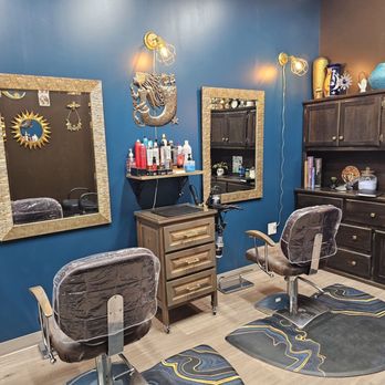 Total E-Clips - Come and see me in my new location inside Sola Salon in Studio 33 in Montebello - Hair Salons Near Me - Montebello, California Total E-Clips - Come and see me in my new location inside Sola Salon in Studio 33 in Montebello - Hair Salons Near Me - Montebello, California