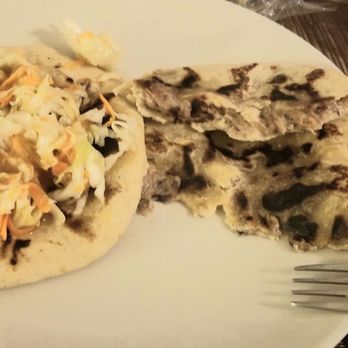 Pupuseria La Quebrada - Pupusas: Recueltas and Chicharrón con Queso! yum! - Salvadoran Near Me - Los Angeles, California Pupuseria La Quebrada - Pupusas: Recueltas and Chicharrón con Queso! yum! - Salvadoran Near Me - Los Angeles, California