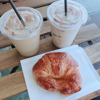 Flat White Coffee - Caramel Latte, Strawberry Latte, Croissant - Cafes Near Me - Cypress, California