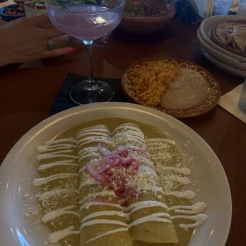 Los Amores De Julia - Mexican Near Me - Rancho Cucamonga, California Los Amores De Julia - Mexican Near Me - Rancho Cucamonga, California