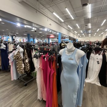 Rainbow USA - Rainbow USA (Biloxi, Mississippi): Clothes - Women's Clothing Near Me - Biloxi, Mississippi