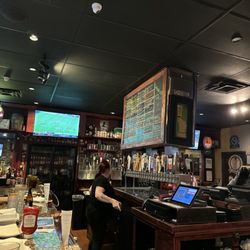 Oscar's Alehouse - Bar at Oscar's Alehouse