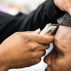 Headliners Grooming Studio