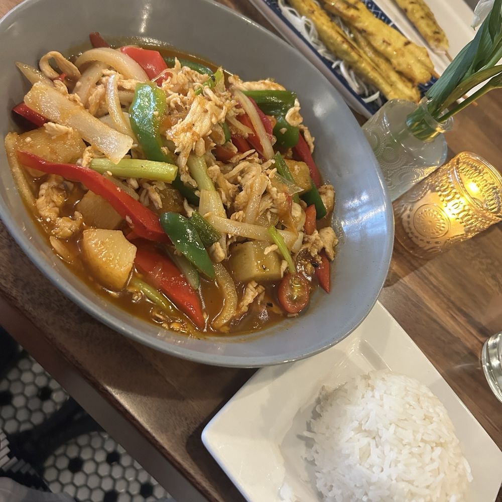 Pru Thai Lambertville - Thai Near Me - Lambertville, New Jersey
