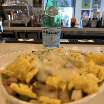 Broken Yolk Cafe - Breakfast & Brunch Near Me - Las Vegas, Nevada Broken Yolk Cafe - Breakfast & Brunch Near Me - Las Vegas, Nevada