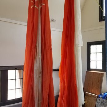 Siskiyou Smokejumper Base Museum - Parachute inspection room - Museums Near Me - Cave Junction, Oregon Siskiyou Smokejumper Base Museum - Parachute inspection room - Museums Near Me - Cave Junction, Oregon