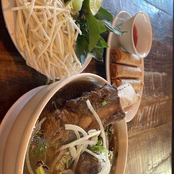 Pho Hoan Pasteur Gardena - 22. Beef Rib Pho 31. Vegetable Egg Roll - Vietnamese Near Me - Gardena, California