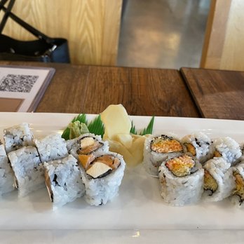 Asia Nine - 8 Piece Philly Roll & 1 Piece Spicy Crab Hand Roll - Sushi Bars Near Me - Gaithersburg, Maryland