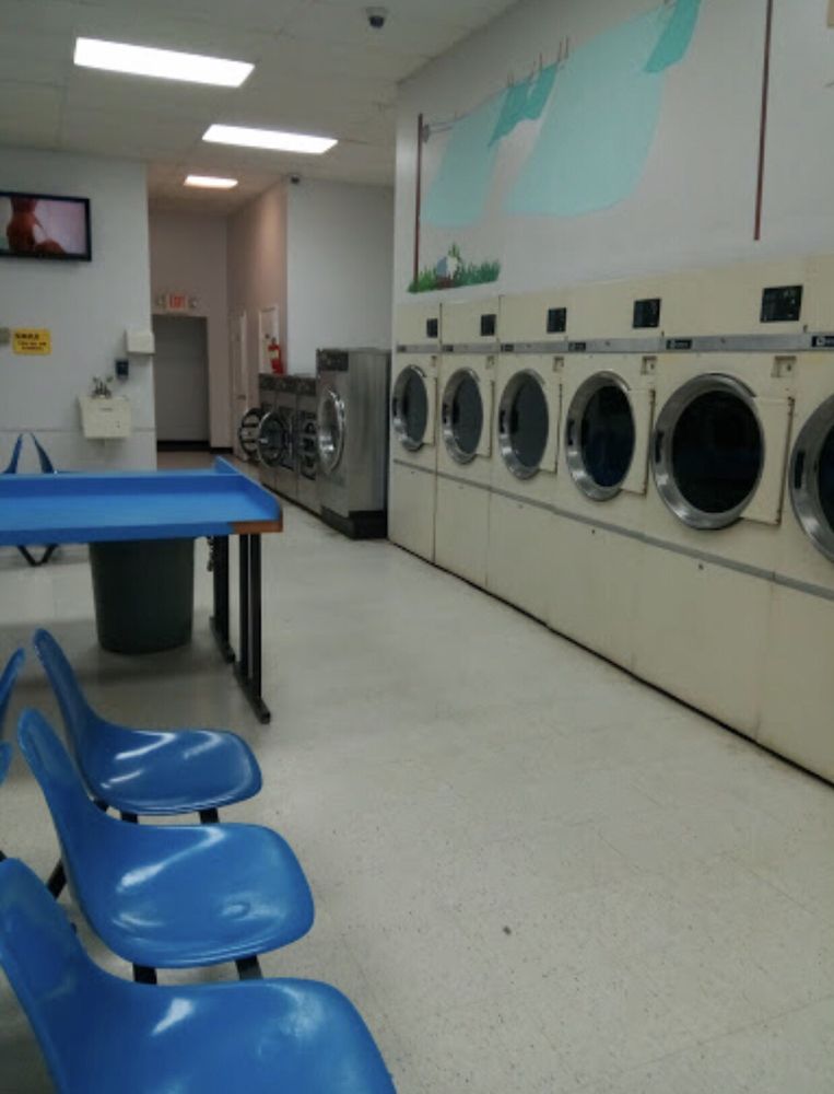 KELLY’S SUDSNDRY Updated July 2024 504 N Abbe Rd, Elyria, Ohio Laundromat Phone Number