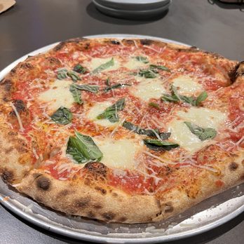 Gravity Taproom - Not so classic Margherita pizza - Beer Bar Near Me - Orlando, Florida Gravity Taproom - Not so classic Margherita pizza - Beer Bar Near Me - Orlando, Florida