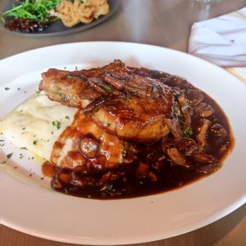 Ascione Bistro - Pork steak with mushroom sauce - Italian Near Me - Skokie, Illinois