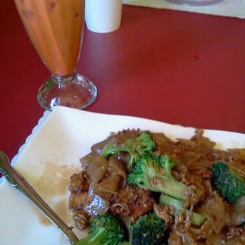 Divine Thai - Pad see ew and thai tea - Thai Near Me - Grover Beach, California Divine Thai - Pad see ew and thai tea - Thai Near Me - Grover Beach, California