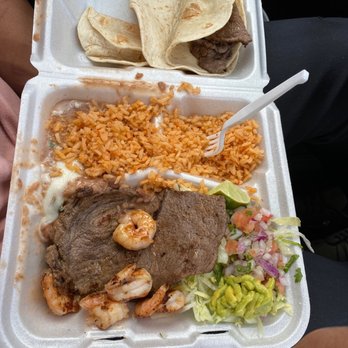 Los Cuates - 15. Carne Asada Plate - Mexican Near Me - Raleigh, North Carolina