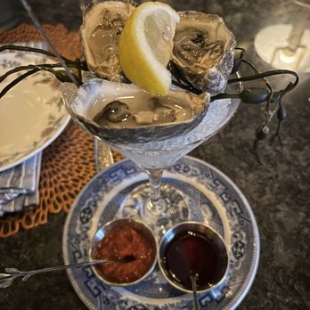Snuff Mill - 3 different oysters - Wine Bars Near Me - Wilmington, Delaware