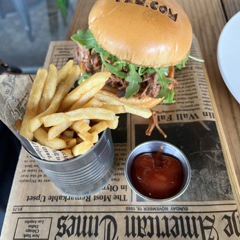 EL Patio Live By Restaurant - Lechon Americano (roasted pork shoulder chunks + guava BBQ sauce). AMAZING! - Sandwiches Near Me - Hialeah, Florida