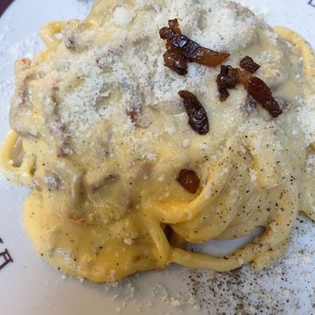 La Nuova Piazzetta - Carbonara pasta - So delicious! - Roman Near Me - Rome, RM La Nuova Piazzetta - Carbonara pasta - So delicious! - Roman Near Me - Rome, RM